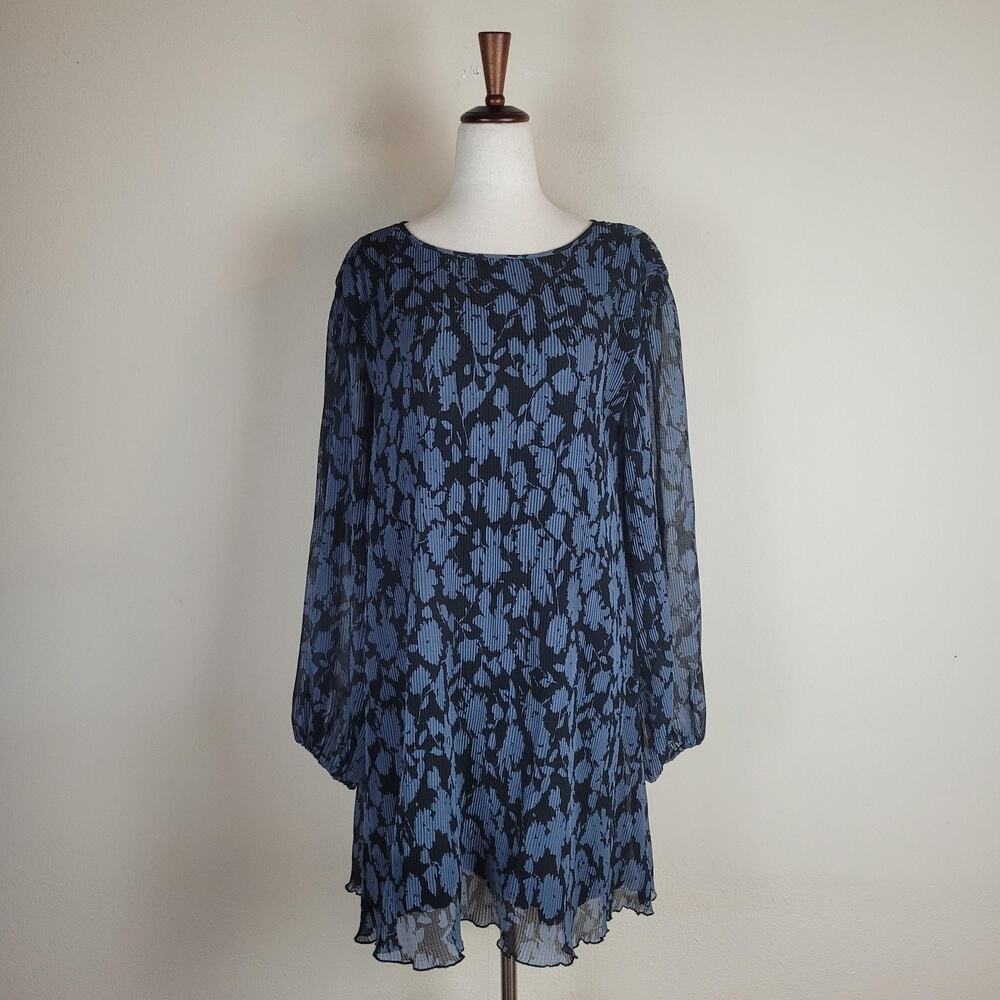 Abercrombie & Fitch Dress Medium Blue Floral Chiffon Long Sleeve Swing Mini
